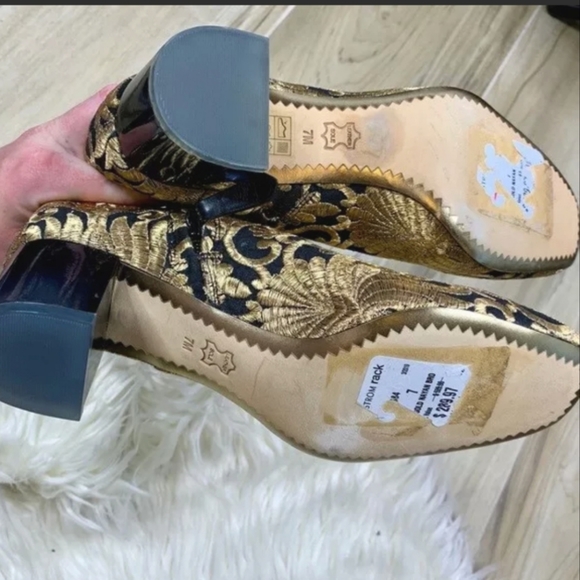 Tory Burch Carlotta Ankle Booties sz 7 - Picture 4 of 5